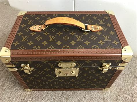 beauty case louis vuitton vintage|louis vuitton hard makeup case.